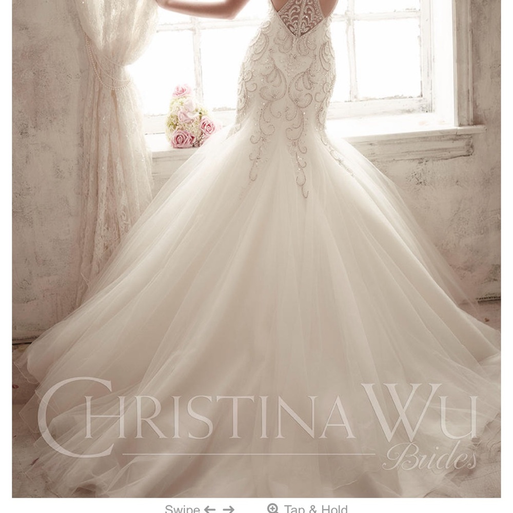 Christina Wu wedding dress size 4. - Picture 2 of 8